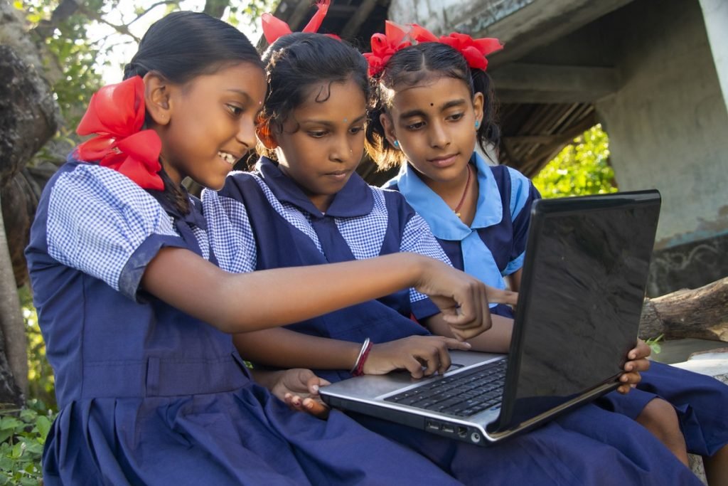 QT-online-education-village-1024x683